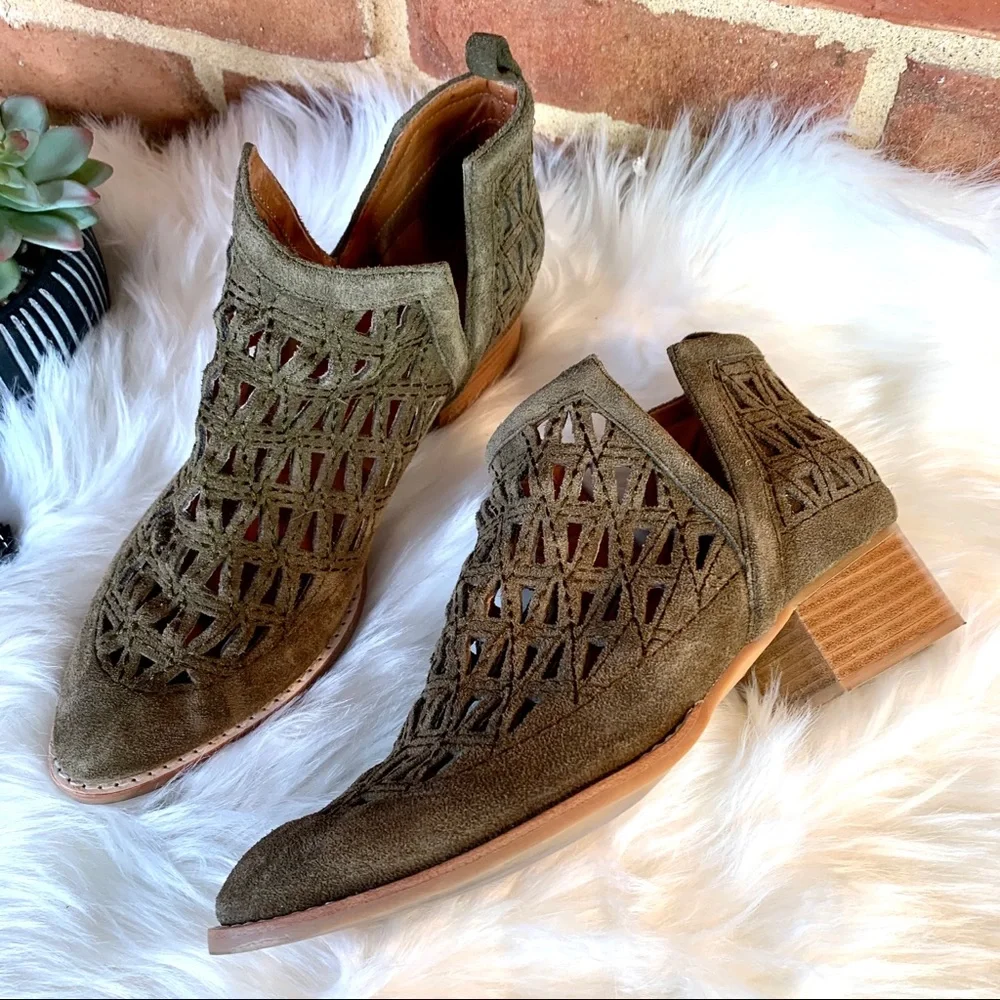 JEFFREY CAMPBELL Coastal Cowgirl Western Sagat Laser Cut Olive Suede Boots, 8.5